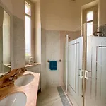 Guest house Chateau Moncassin Leyritz-Moncassin