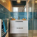 Chateau Moncassin Guest house 4*