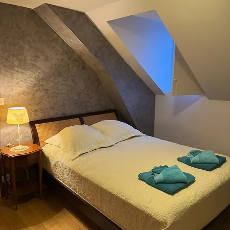 게스트하우스 Chateau Moncassin