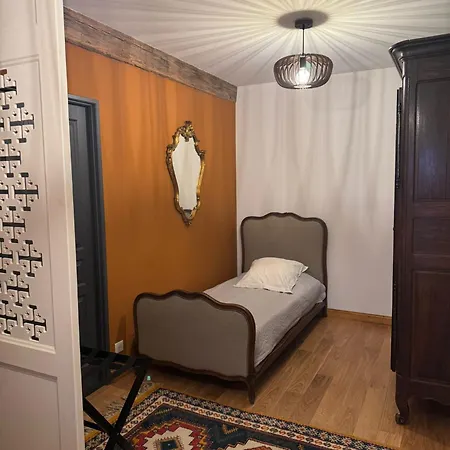 Гостевой дом Chateau Moncassin Leyritz-Moncassin