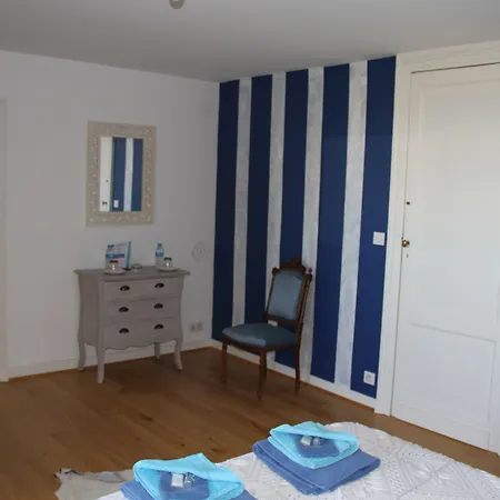 Chateau Moncassin בית הארחה Leyritz-Moncassin