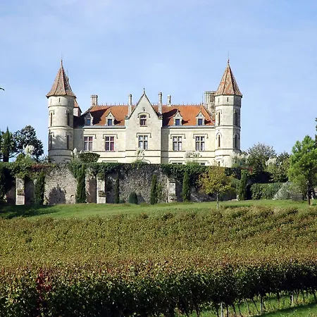 Chateau Moncassin 4*