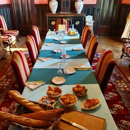 Chateau Moncassin