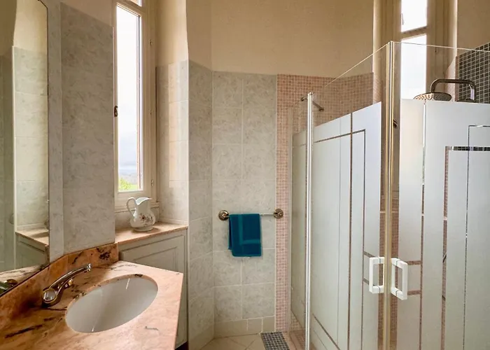 בית הארחה Chateau Moncassin Leyritz-Moncassin