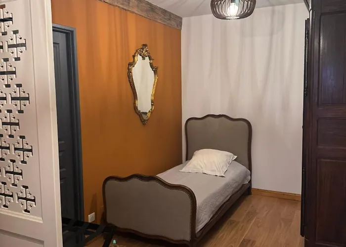 Pensión Chateau Moncassin Leyritz-Moncassin