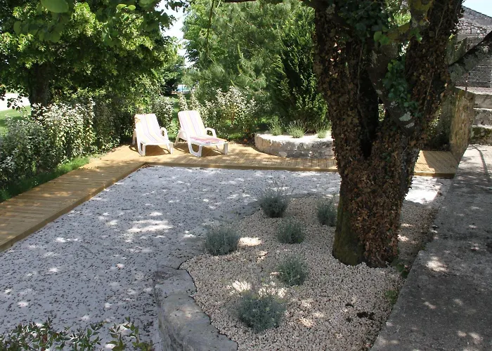 Chateau Moncassin 4*